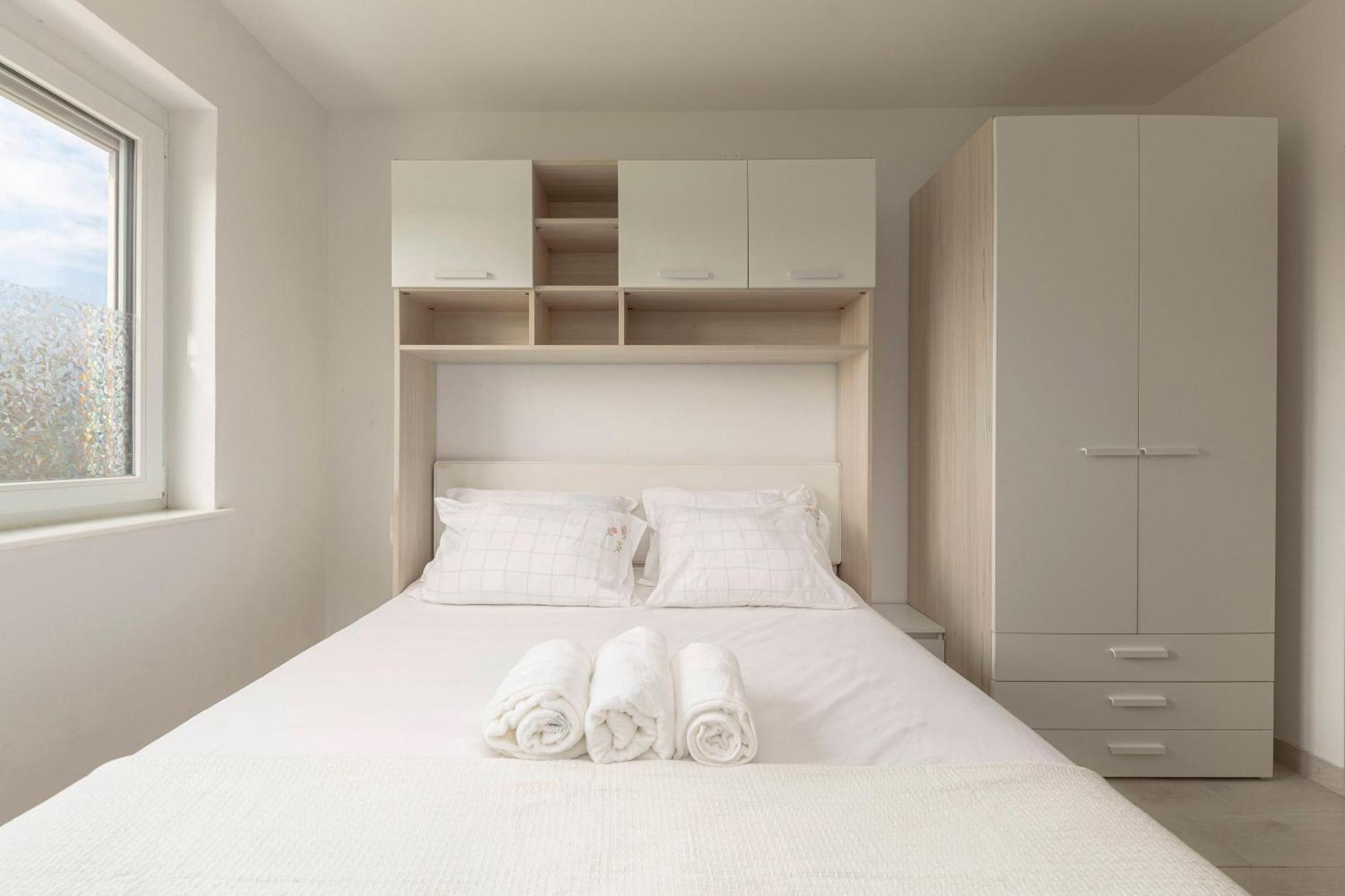 Bright Apartment Koper Ngoại thất bức ảnh
